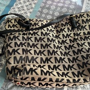 Michael Kors purse